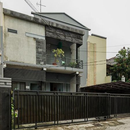 Reddoorz Syariah Near Pondok Indah Mall 3 Jakarta Eksteriør bilde